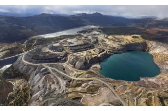 收購金、銀、銅、鉛鋅多金屬大型礦山